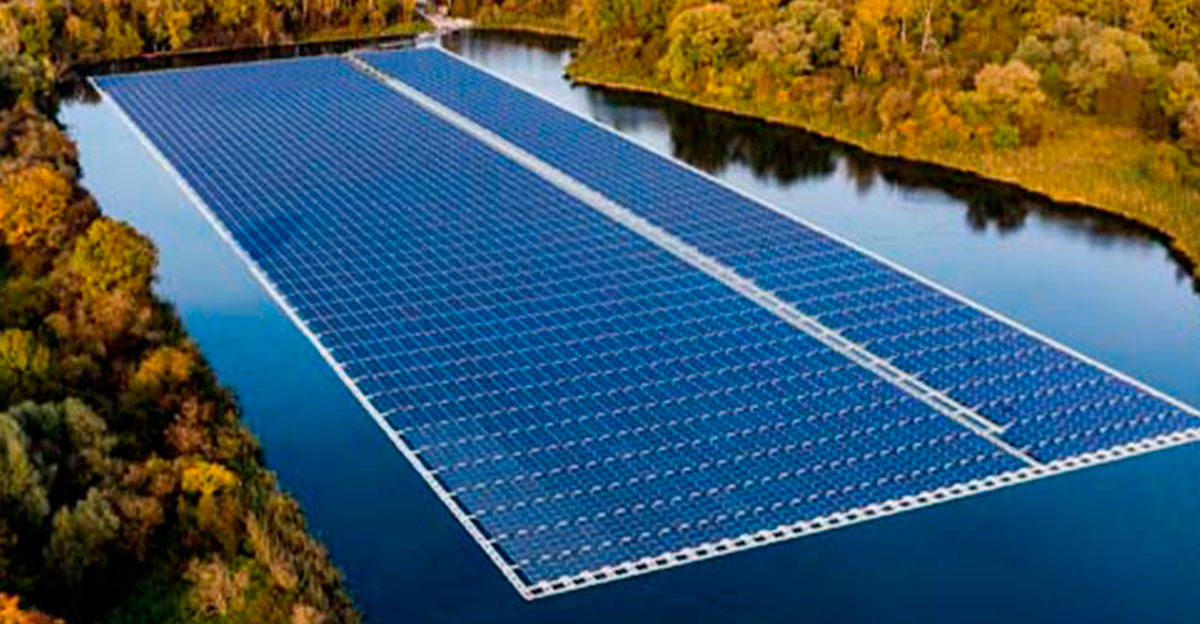 Parque solar flotante